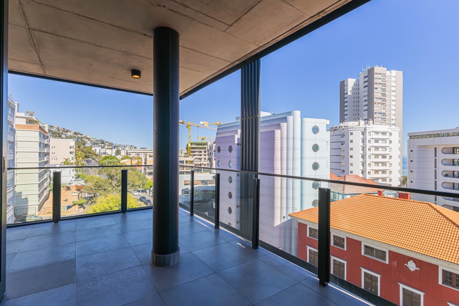 To Let 2 Bedroom Property for Rent in Sea Point Western Cape